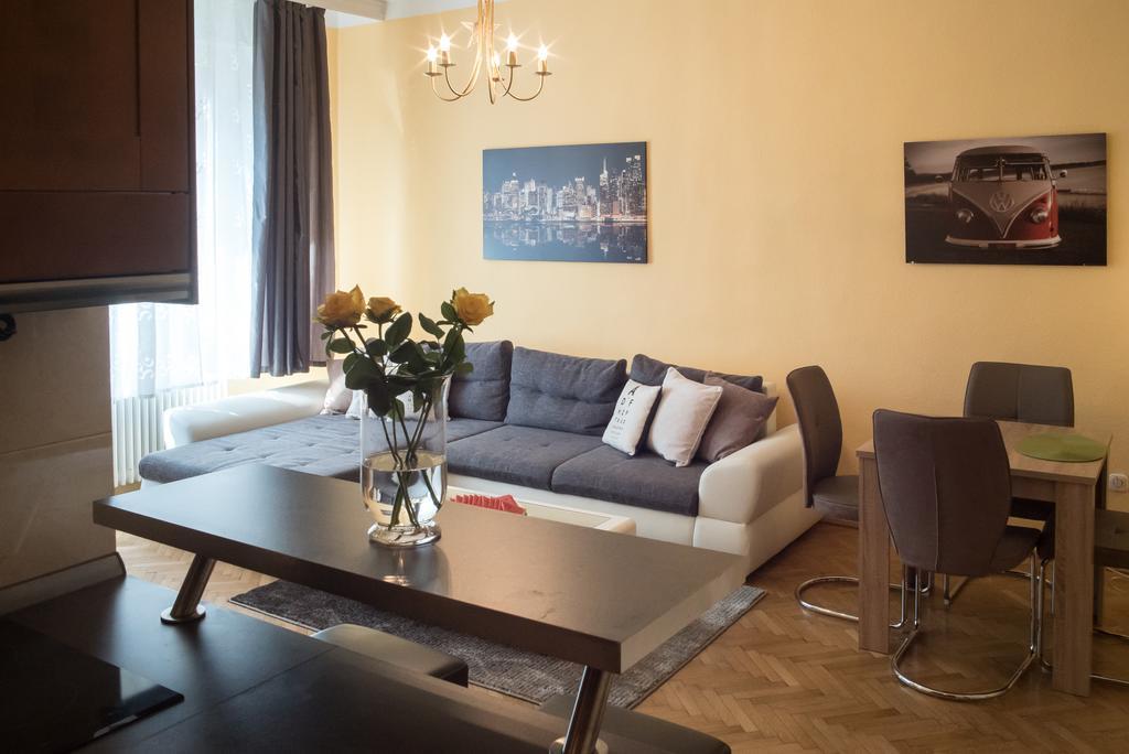 Rebecca Apartment Next To Synagogue Budapest Bagian luar foto
